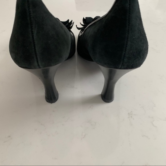 ❤️SOLD❤️ SOFFT Fiorella suede black pumps - Picture 3 of 8